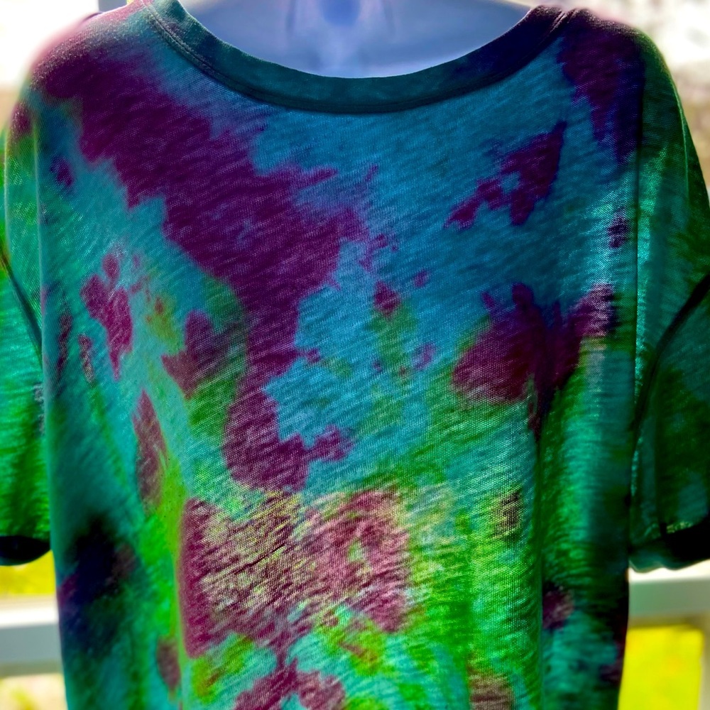 Free People Purple+Green tie dye t-shirt